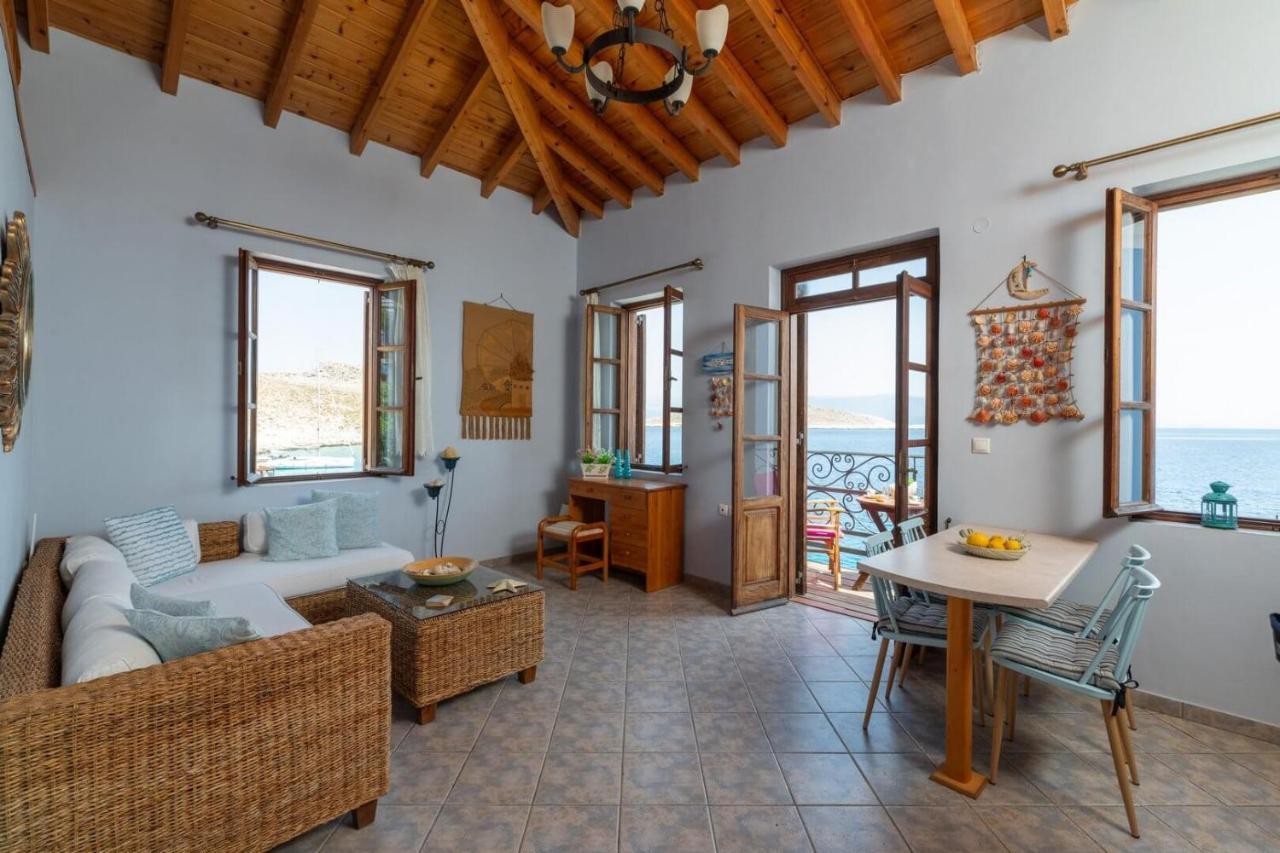 Villa Leleka Chalki Town 外观 照片
